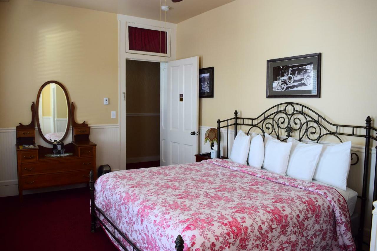 Grand Imperial Hotel Silverton Екстериор снимка