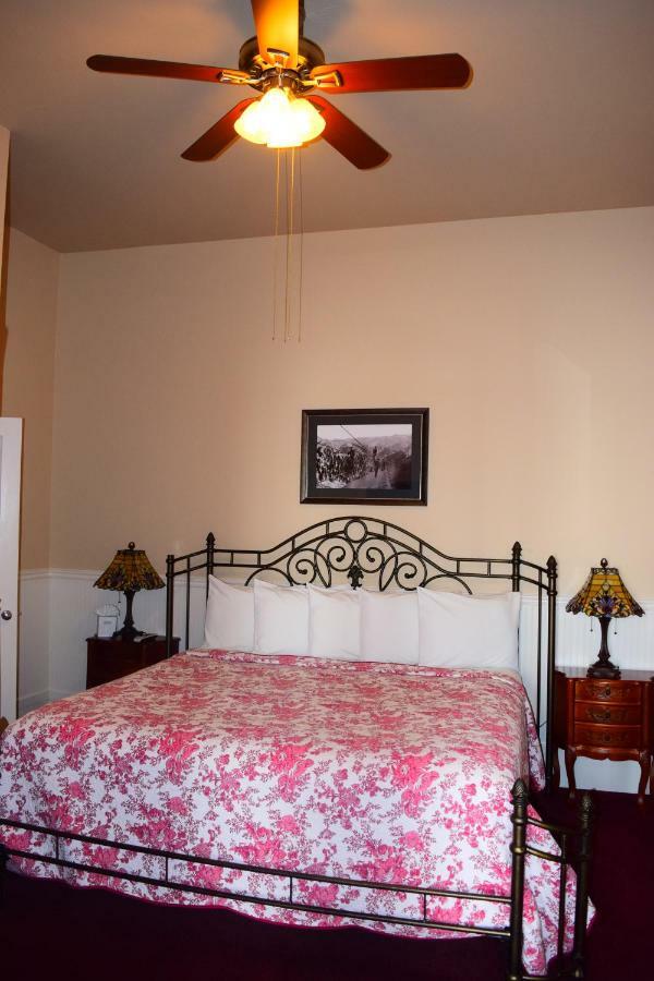 Grand Imperial Hotel Silverton Екстериор снимка