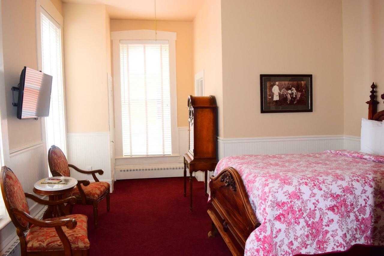 Grand Imperial Hotel Silverton Екстериор снимка
